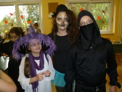 Vidám bulizás, azaz Halloween parti az V.A-ban