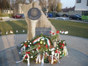 Koszorúzás
